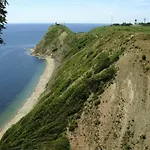 Bulgarian Near The Sea Banya (Burgas)